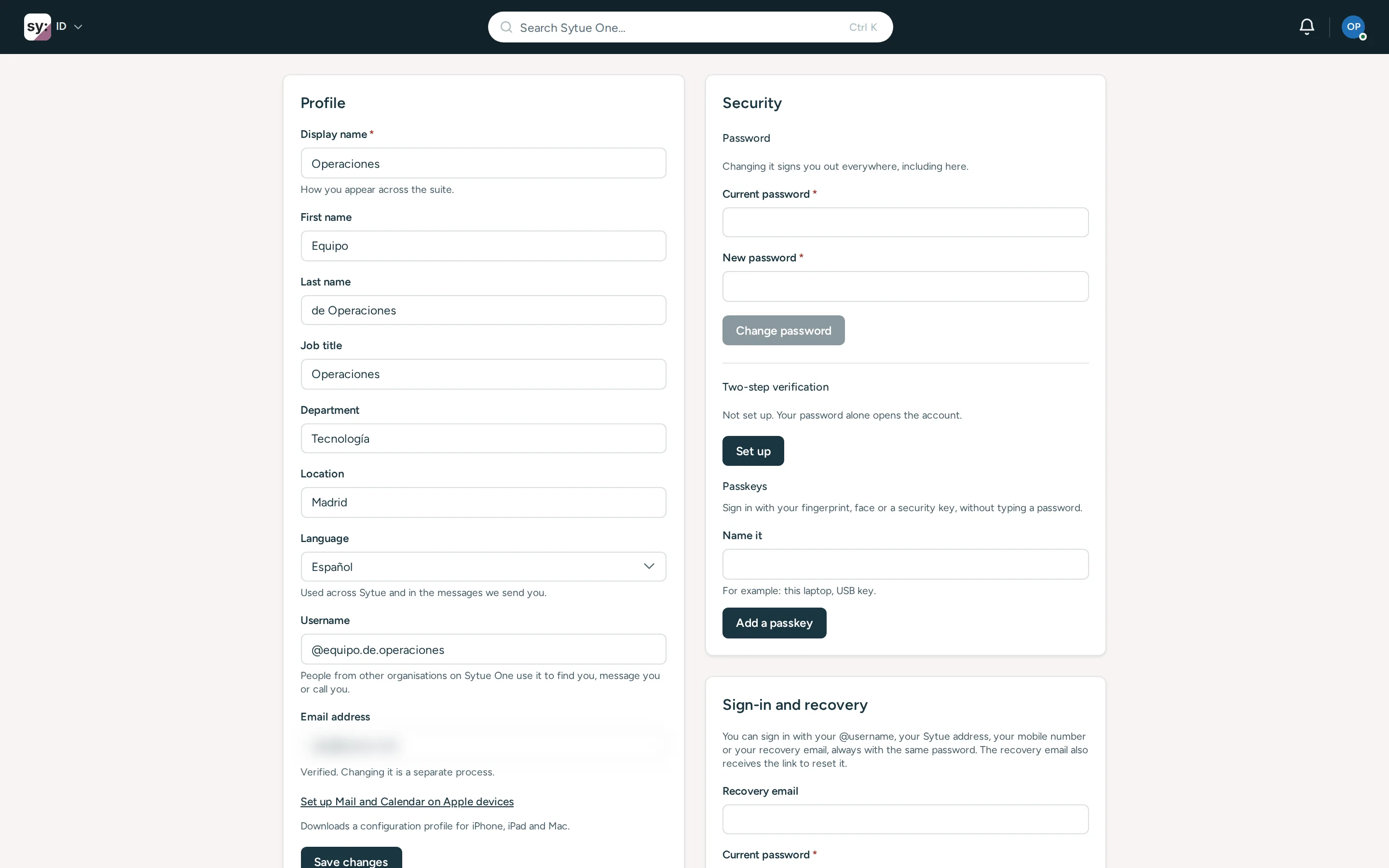 The main screen of ID, exactly as it looks when you sign in.